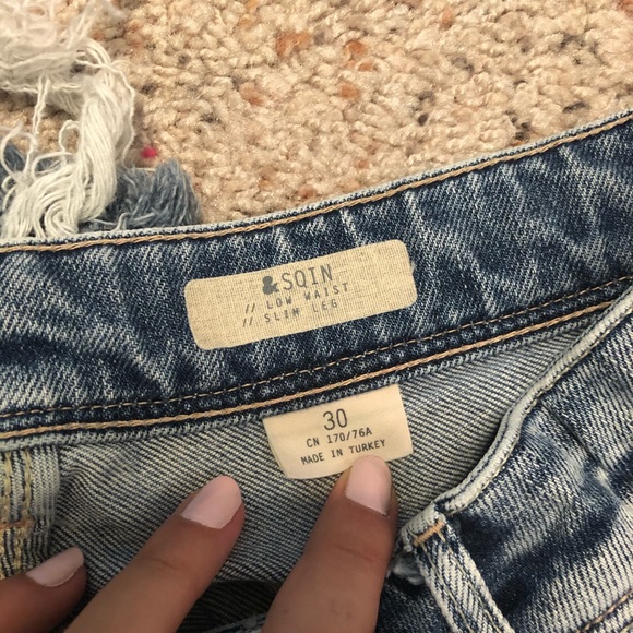 H&M SQIN Blue Distressed Low Rise Slim Leg Jeans - Picture 5 of 5